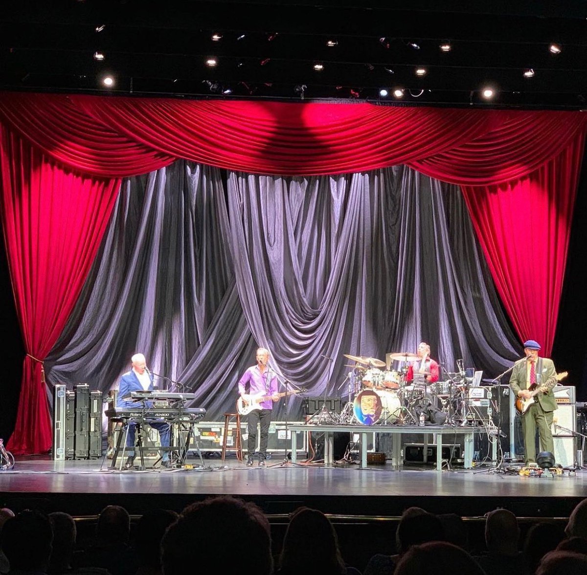 jeffknet's tweet image. Born on this day in 1954, the great @JoeJacksonMusic turns 69, nice!

#FBF 06.01.2019 at @DallasTheatreTX 🎹 #ImTheMan #LookSharp #SteppinOut