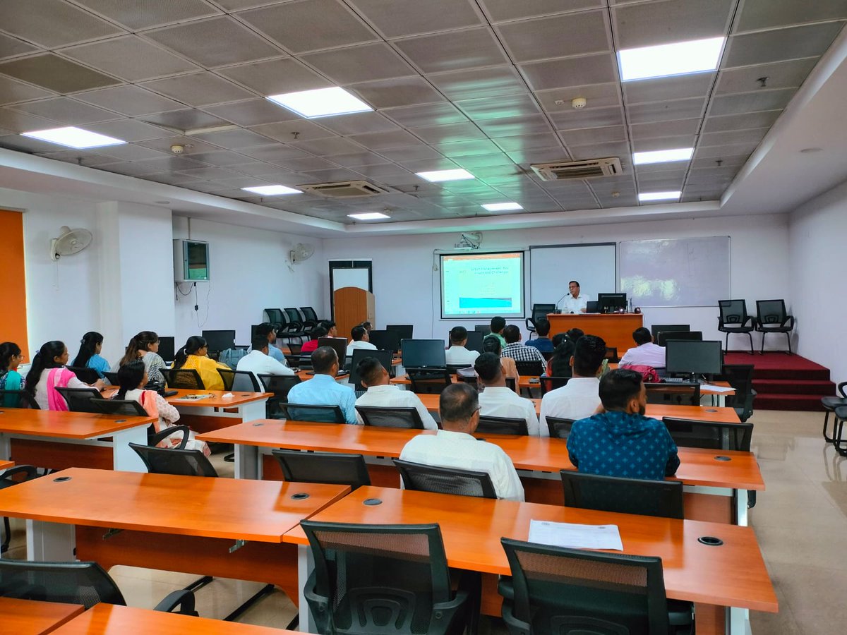 AIILSG_Official's tweet photo. #ICBP training for #RevenueInspectors successfully conducted in #Lucknow by AIILSG in collaboration with Mission Director, AMRUT, @UPGovt . 30 RIs from ULBs across #UP participated in the 3-day training on #AMRUT components, #urbangovernance, financial & disaster management. https://t.co/sperNlk57i