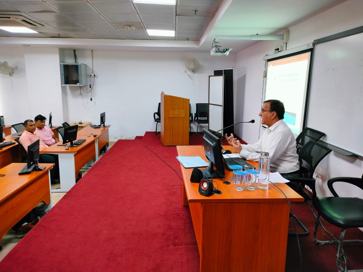 AIILSG_Official's tweet photo. #ICBP training for #RevenueInspectors successfully conducted in #Lucknow by AIILSG in collaboration with Mission Director, AMRUT, @UPGovt . 30 RIs from ULBs across #UP participated in the 3-day training on #AMRUT components, #urbangovernance, financial & disaster management. https://t.co/sperNlk57i