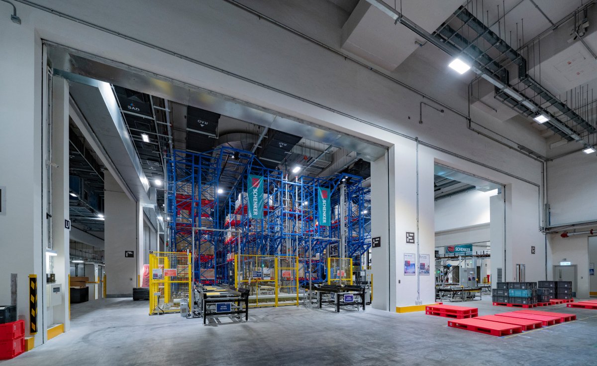 Nikken_Global's tweet photo. Advanced Manufacturing Centre
This 2022 project is a part of its preparations for the global shift towards #DigitalTransformation (DX) and the Fourth Industrial Revolution.
Learn more: https://t.co/2AXSkI7DEB

Photo: Wong Tung &amp; Partners Limited
#ExperienceIntegrated #Logistics https://t.co/rUtZIV00b6