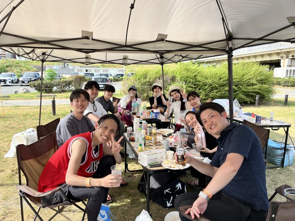 bbq_sorte's tweet photo. こんにちは😃☀️
バーベキューソルテです🧡🔆
大好きなスイカバーを毎日食べています😤個��的にはメロンバーの方が好きなのですが、みなさまはどっちが好きですか？🍉🍈💕#大阪市　#てぶらbbq #西中島南方 #大阪bbq #バーベキューソルテ #bbqsorte #お肉大好き #bbq大好き #淀川河川公園 #夏の思い出 https://t.co/w3mCpbLhhY