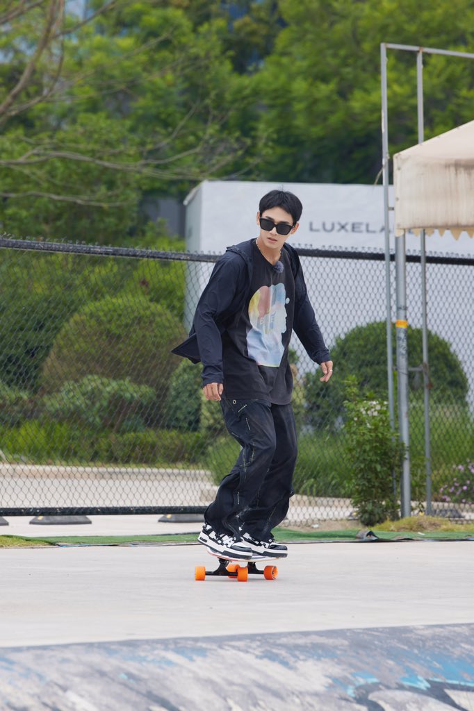 YAOCHEN_OFFICIAL tweet media