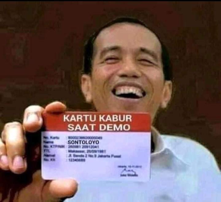 Dulu ada kartu pintar..kartu Indonesia sehat.. sekarang di keluarkan lagi kartu kabur saat demo 🤣🤣