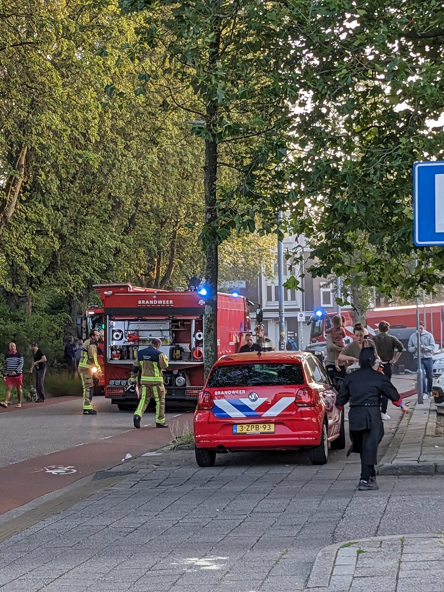 chilluk's tweet photo. Albert Heijn fire in Soendaplein. https://t.co/905O2EgbTo