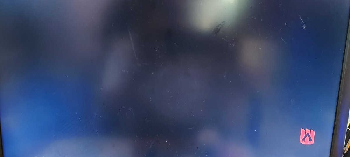 yamado404's tweet photo. Hello @Respawn maybe you can help if you see me, I'm stuck on this screen (the logo on the right corner is moving) when launching apex and it's impossible to find a solution online, ty https://t.co/YofxlcpS0f
