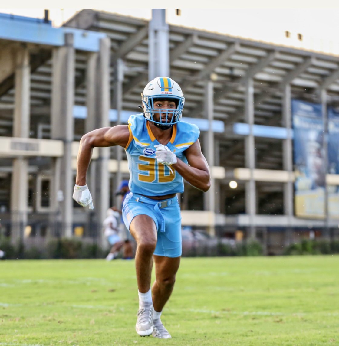 Blessed to see another year!! #18 💛💙