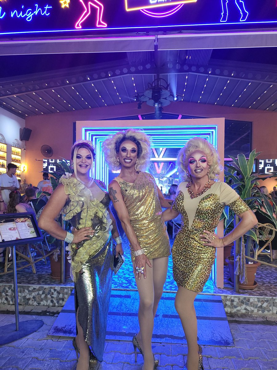 DixieSwallows's tweet image. 