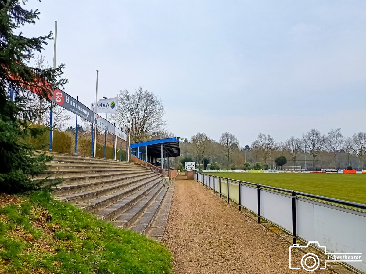 stadionautist's tweet photo. Sportpark De Wachtelenberg
SV Epe
#groundhopping #groundspotting #stadiumhopping #ground #stadion #stadium #stade #estadio #stadio #stadionautist #groundhopper #svepe #epe #gelderland #sportpark #dewachtelenberg #nonleague #tweedeklasse #groundspotter #tribune #stadiumautist https://t.co/eZ0zbF1v7f