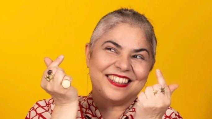 RossanaTitone's tweet photo. C’è un tempo che manca e c’è un tempo per i ricordi. Ed è quando mancano i ricordi che quel tempo non c’è più.

Ciao Michela.
#MichelaMurgia https://t.co/eVYwnauSIq