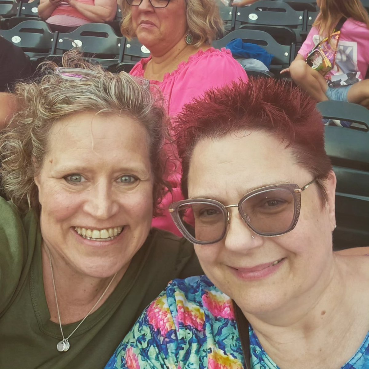 erinkost's tweet photo. What a fantastic end to a wonderful birthday! Thank you @Pink for giving me a night to remember with dancing, crying and singing with my best friend of 35 years! I'd give you all the Twizzler ropes if I could! https://t.co/M5KvKWb4PQ