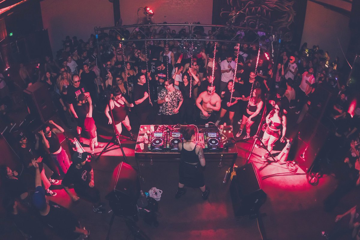 Last Friday was fun 😎
Keep supporting your proudly small promoters 🤓
Up Next: Under LA 5 Yr Anniversary 
Every pre-sale ticket automatically receives a PLUS+ONE👈
TIX: ra.co/events/1723970