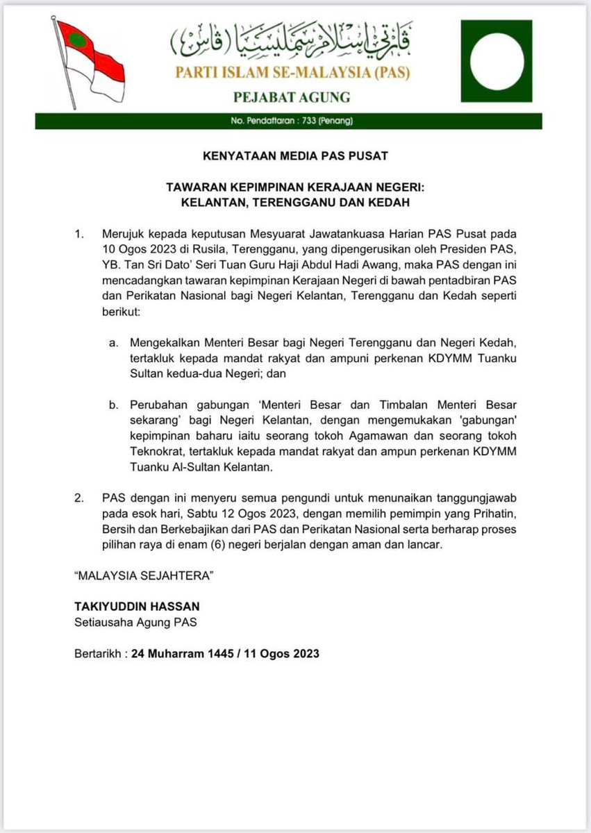 ZacZakirin13's tweet photo. Disebabkan nama Nik Amar sangat busuk di Kelantan, PAS Pusat menukar strategi untuk meletakkan MB dan TMB baharu.

Uturn last minute nampak gaya.

Apa² pun, sek kito pakat pereboh PAS Kelate. Tiru Kedah dgn Terengganu, bertukar² kerajaan negeri, sbb tu rakyat mereka untung. https://t.co/M5XSOl32KY