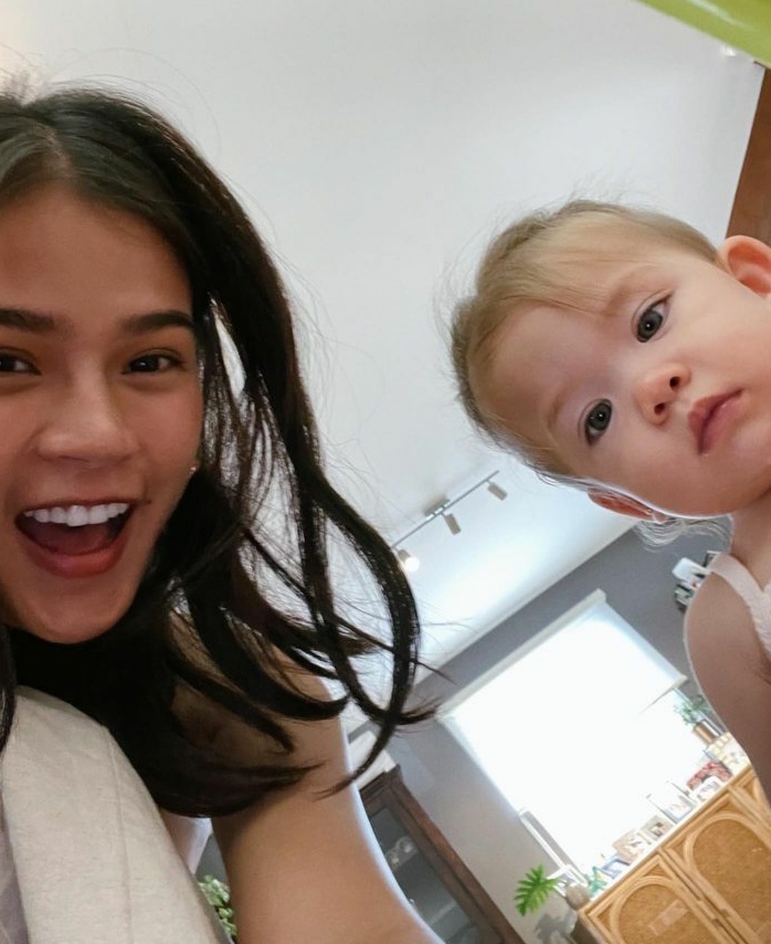 inquirerdotnet's tweet photo. MARIS MEETS BEAN 🥹❤️

LOOK: Actress Maris Racal shares adorable photos with Angelica Panganiban's daughter Amila during her visit to their home on Friday, Aug. 11. | 📸: Racal/Instagram via Lorraine Deuna, https://t.co/EDjVS4ZpUM trainee https://t.co/Dgp7dW7wcx