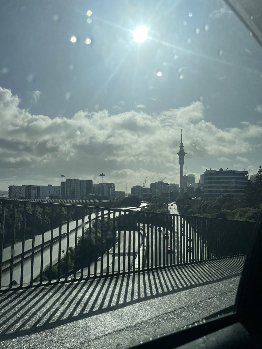 eccentriclady84's tweet photo. The sky tower from all over auckland 😂I spent a year staring at the skyline of Auckland as my laptop background hoping I’d get here and it still amazes me every day that I did it! #WontTakeNoForAnAnswer #GoalDriven #DreamAchiever https://t.co/V8wZOpwF9E