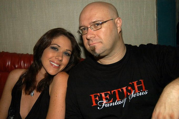 Me and Pornstar Katie Angel at @pornstarkaraoke in 2009. A couple of months later we shot a scene together<a class="tags" target="_blank" title="On Twitter" href="/?out=eyJ0eXAiOiJKV1QiLCJhbGciOiJIUzUxMiJ9.eyJpYXQiOjE3MjU3MzM1NTIsImlzcyI6InR3cG9ybnN0YXJzLmNvbSIsIm5iZiI6MTcyNTczMzU1MiwiZXhwIjoxNzU3MjY5NTUyLCJyZWRpcmVjdF91cmwiOiJodHRwczovL3R3aXR0ZXIuY29tL3Bvcm5zdGFya2FyYW9rZSJ9.vswUcH-NtVAiY0RDWgcx2LFqPKtI0_HY6ilYbVRIAE9zVfLX3lzikmnx6EnDj1EiJjJ4SBgdXRLfHw0WjgYecw">@pornstarkaraoke</a>