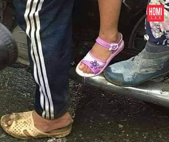 srijanpalsingh's tweet photo. A parent's love knows no bounds. Despite any challenges, they'll always go the extra mile to ensure their children have the best. ๐
#UnconditionalLove #ParentsCare #EndlessSupport #FamilyFirst #BestForChildren https://t.co/V29BXPI2uO