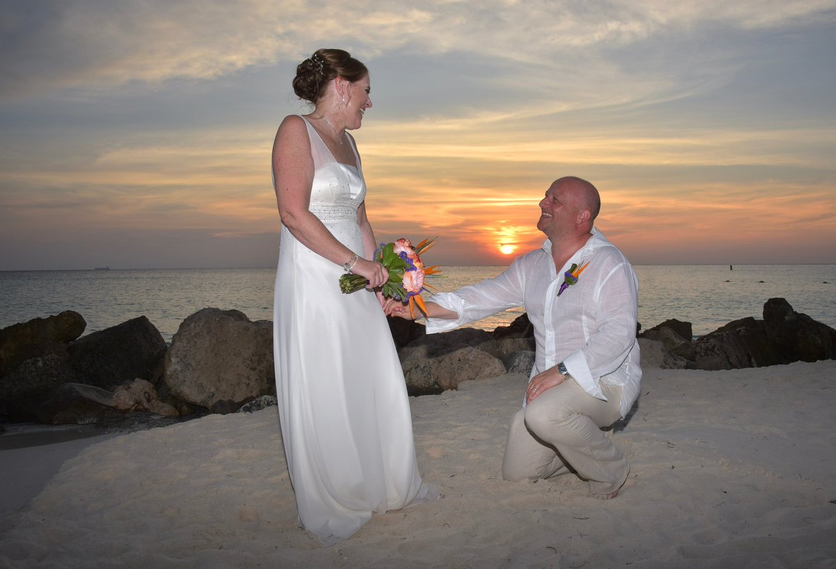 Happy anniversary to my beautiful wife, 14 years and I’d do this over and over again if I could afford it lol.
#ff to all followers and thanks for all the #ff’s