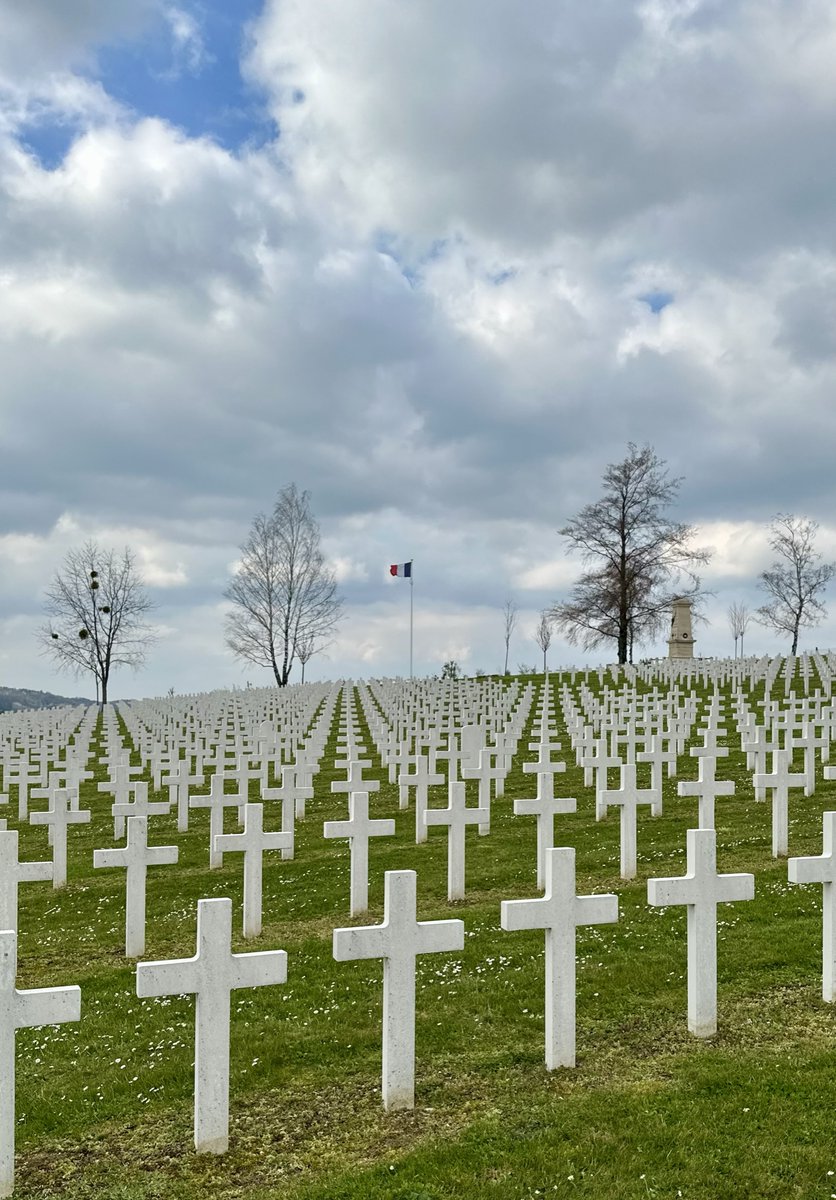 Ri315e's tweet image. #frontlinefriday

Where are we today?