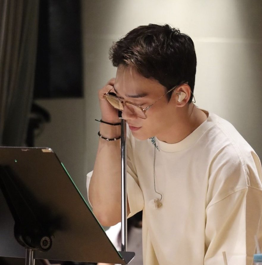 tbestJD's tweet photo. OH MY GOD KIM JONGDAE https://t.co/Qyw5EEDzF9