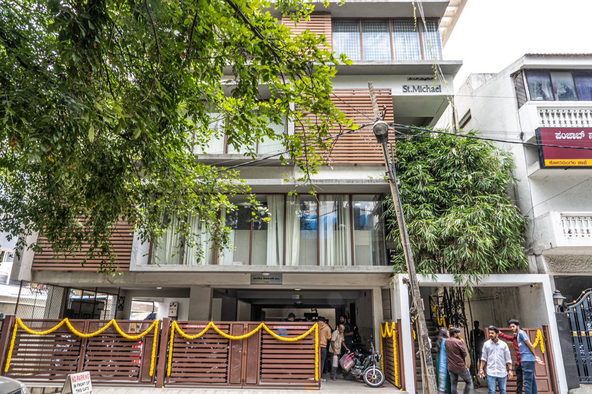agNishchay's tweet photo. We got our second home for @JarAppHQ today.. 

@misbahspeaks and I are super excited about the growing family.. :) https://t.co/6RajSC64yJ