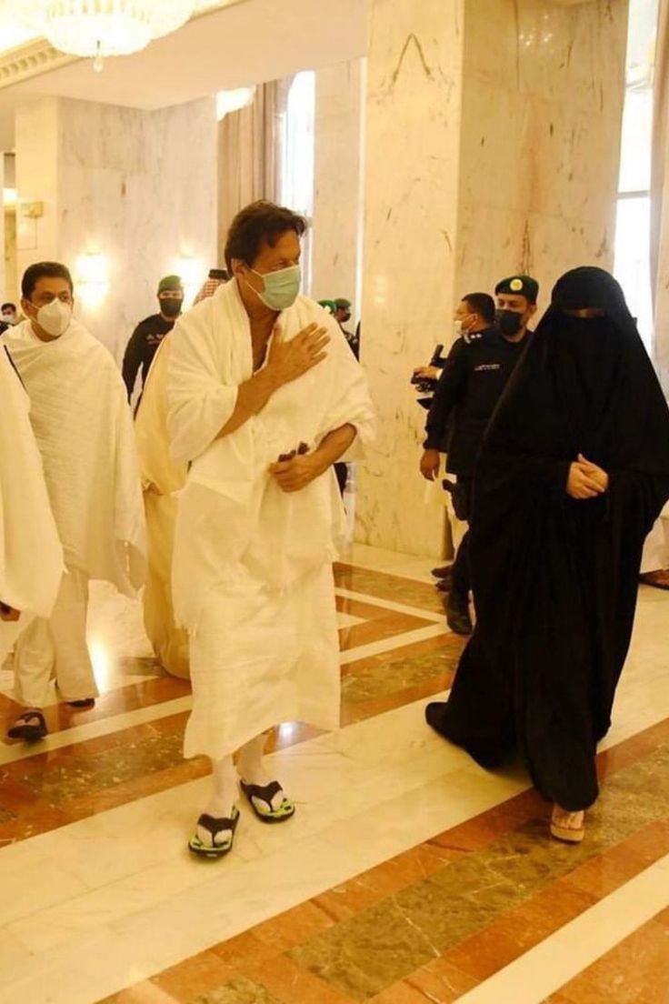 eRealtyy's tweet photo. #StayStrongBushraBiBi https://t.co/CJWBSI88Ik