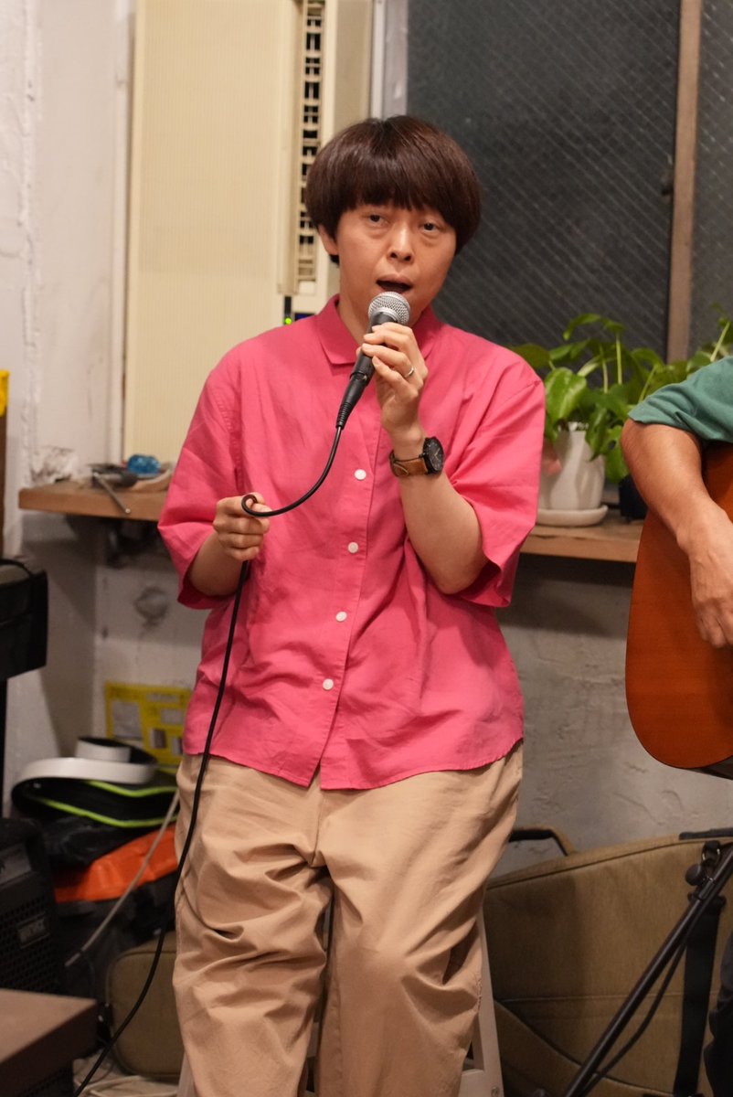 hukematiduki's tweet photo. misato&shinさん
穏やかな歌声です
Neko-Note Vol.5 縁日
浜松 Spice&Musica 猫の手
#NekoNote #猫の手 #浜松 #ライブ https://t.co/SJHffHltHf