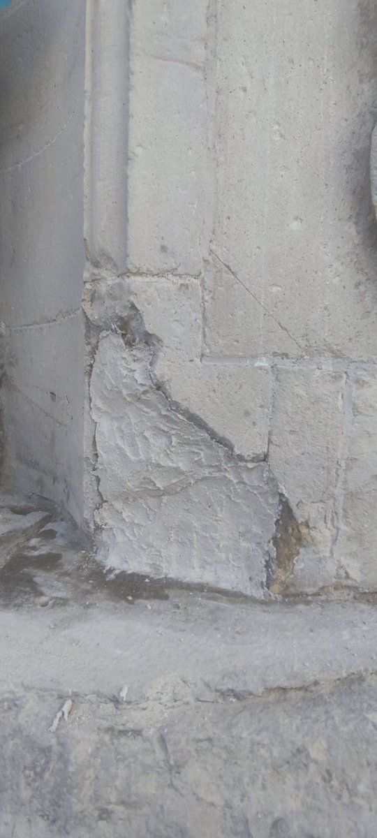 FundacionCRJ's tweet photo. Continúa la fase de restauración 🤲de la portada del Monasterio de las Madres Dominicas de #Torredonjimeno, ⛪️obra del siglo XVI, y que están ejecutando Isabel Alba. Conservación-Restauración de Bienes Culturales. y Natividad Poza. 🔝

#arte #cultura #patrimonio #Jaén https://t.co/ifJ6kq7VJ2
