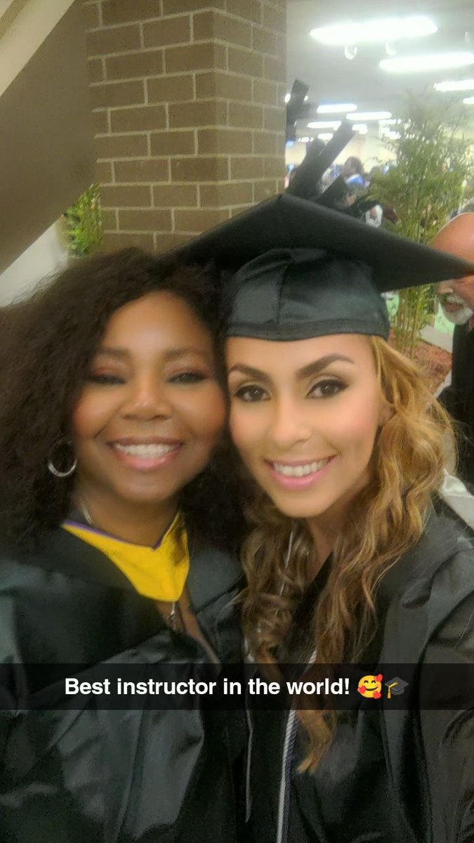 PinellasTech's tweet photo. Beautiful words about instructor Brenda Frazier and her studentโs success:
โBecause of you, I am where I am today, and I will never forget what you have done for me.โ
#PTCProud #PTCMedAdmin #OpportunityStartsHere #WorldClassInstructors https://t.co/XranbGYcf7