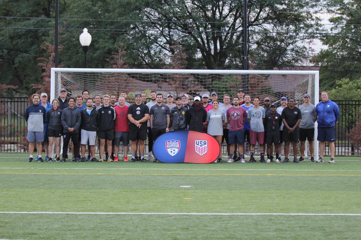 SpaldingMSOC's tweet image. We enjoyed partnering with @KYYouthSoccer to host the @ussoccer C License course this week!

Over 30 coaches came to campus for the national coaching education course,
spending time at @Spalding_LAC &amp;amp; Legacy Fields as they progressed through the curriculum. #SpaldingU #coachinged