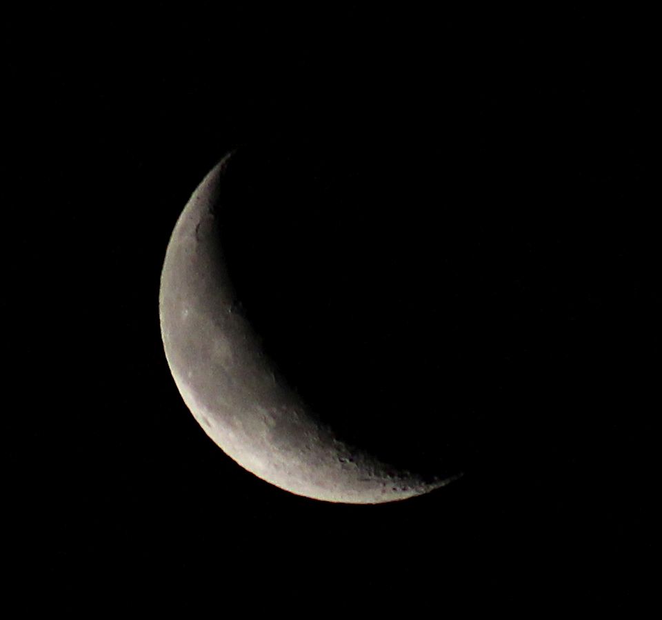 DavidBflower's tweet photo. Waning Crescent Moon. 0050UT 11 August 2023. #StormHour #ThePhotoHour #MoonHour®️ https://t.co/v1rcCz19qa