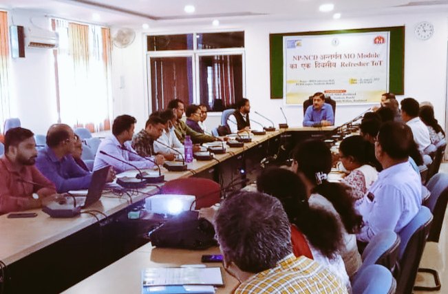 drlrpathak's tweet photo. #NP_NCD #NPCDCS State level NCD module refresher training for MOs conducted on 11.08.23, at IPH, Namkum, Ranchi, #Jharkhand
@vishalchauhan_1 @Swasticharan https://t.co/2yQdeD8W9e