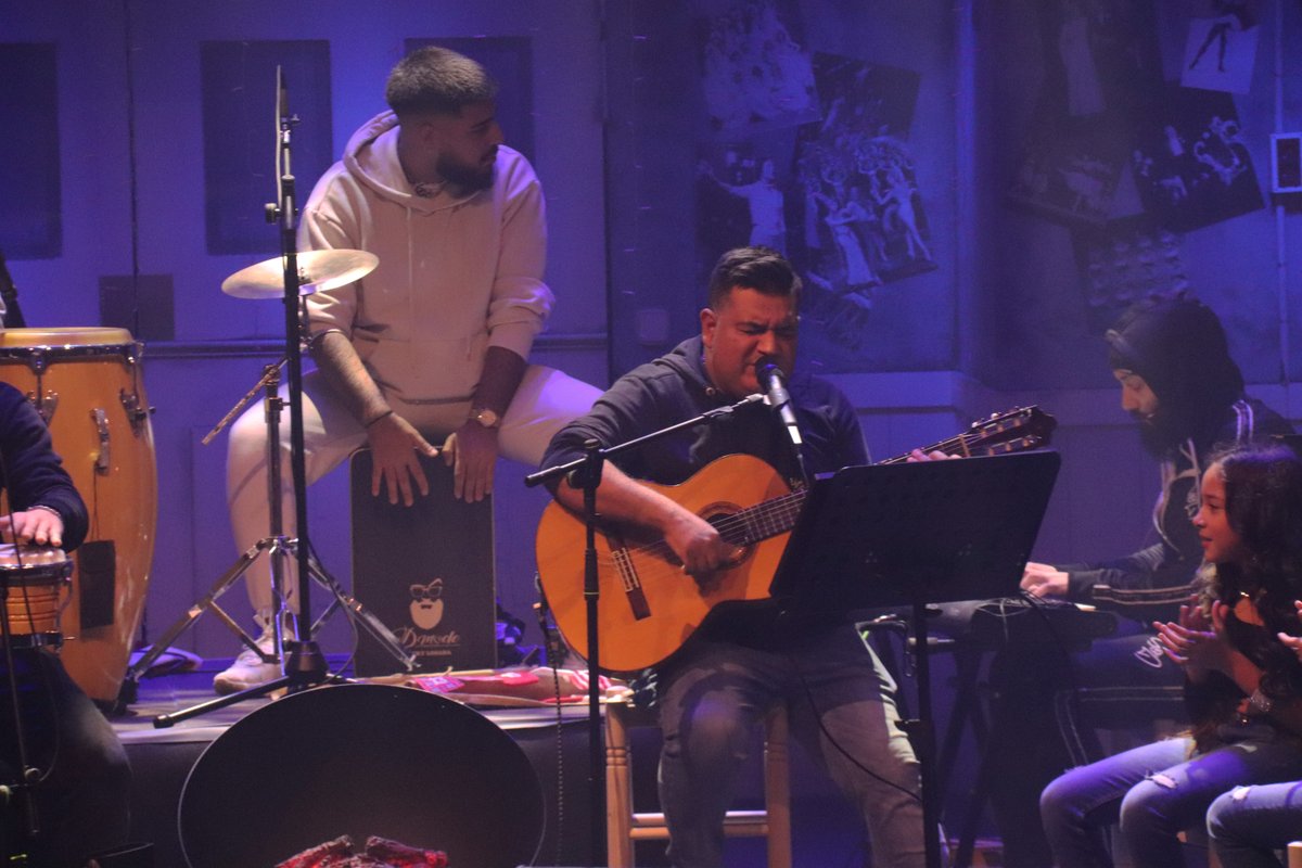 La rumba catalana denuncia traves del Ministeri de Cultura per portar-la a la Unesco ccma.cat/324/la-rumba-c…