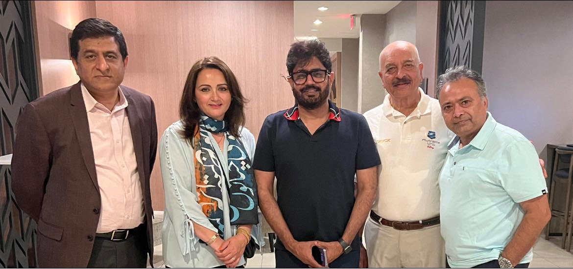 CPACTNEWS's tweet photo. Look who is here AbrarUlHaqPK being received by Canada Pakistan Affiliated Chamber of Trade team. 2 days to go to witness the sensational Live performance like never before.. ….Join us on August 12th for the Cpact cultural Festival #clebrationofculture #westisland #cpact https://t.co/1bFs8OSArC