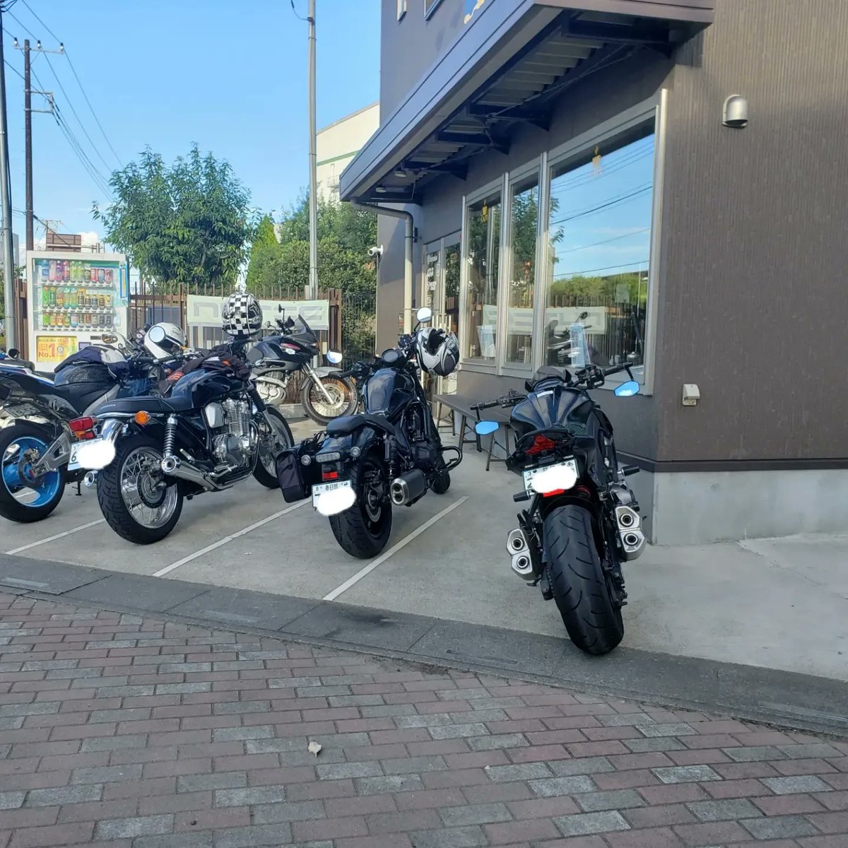 mantragprz's tweet photo. 本日もありがとうございました❗
イベントのプレゼント進呈
第一号はホンダ　TL125でした。
明日以降もお待ちしております。
#バイカーズカフェ 
#ライダースカフェ 
#バイク乗りと繋がりたい 
#バイクのある生活 
#バイクのある風��� https://t.co/qvnH9b1Lo4