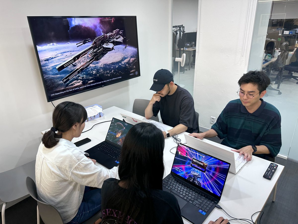 Galaxy_at_War's tweet photo. The Playtest is just about to start! Get ready!🎮

Pre-registration ends August 14th, 2am (UTC+0)!
Apply now if you haven't pre-registered yet!
➡️https://t.co/RwrBdcFLbQ

✅Join Discord
https://t.co/kewaEFTFGu
✅Follow @Galaxy_at_War 

#galaxycommanders https://t.co/cOIGFUBmFp
