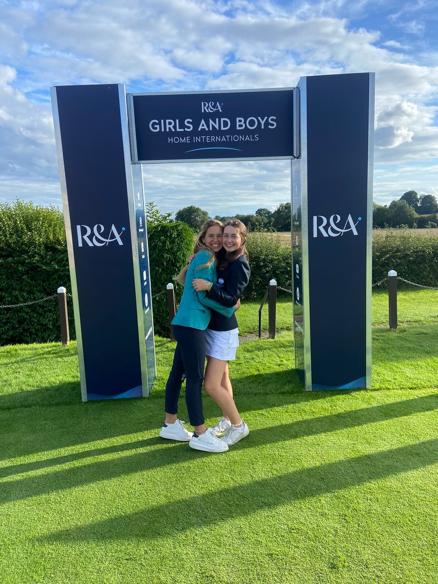 Grace Crawford Golf tweet media