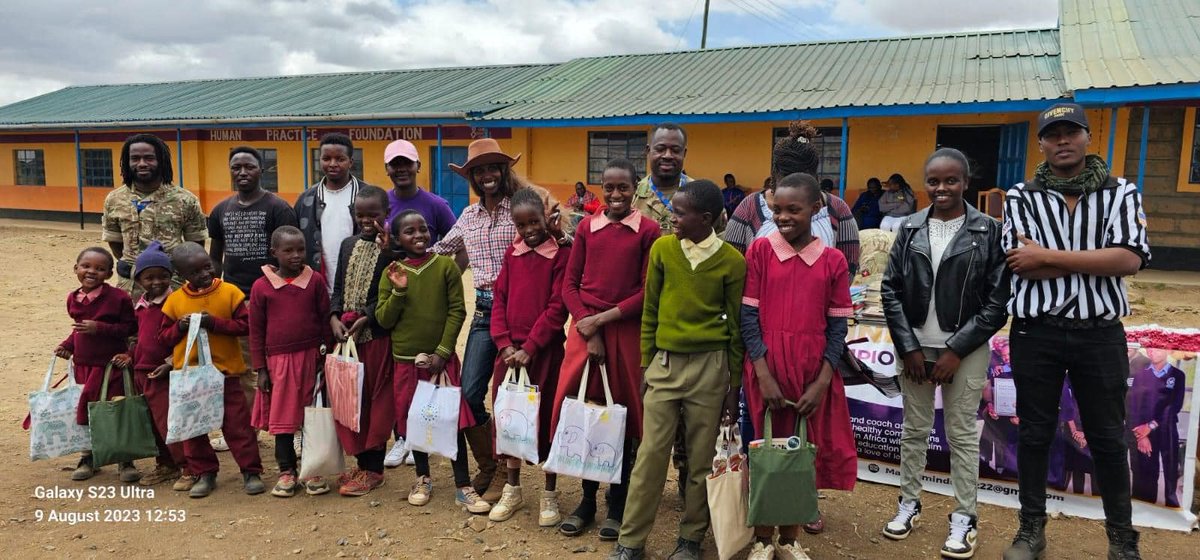 BATUKOfficial's tweet photo. The team also talked to class 8 students emphasizing the importance of reading &amp; effective exam preparation. The visit rubber-stamps our dedication to enhance education in #Kenya &amp; beyond. #MMEC includes #BATUKOfficial military &amp; non military personnel &amp; volunteers from Nanyuki. https://t.co/ofvlL01Il1