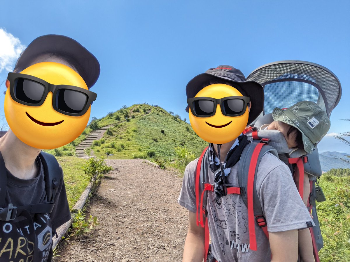 hike_around's tweet photo. 飯盛山とても良かったです〜！家族登山者たくさん👏
今日天気良すぎて南アルプスと八ヶ岳に目を奪われっぱなしでした🥺 https://t.co/gRKQNdTS2q