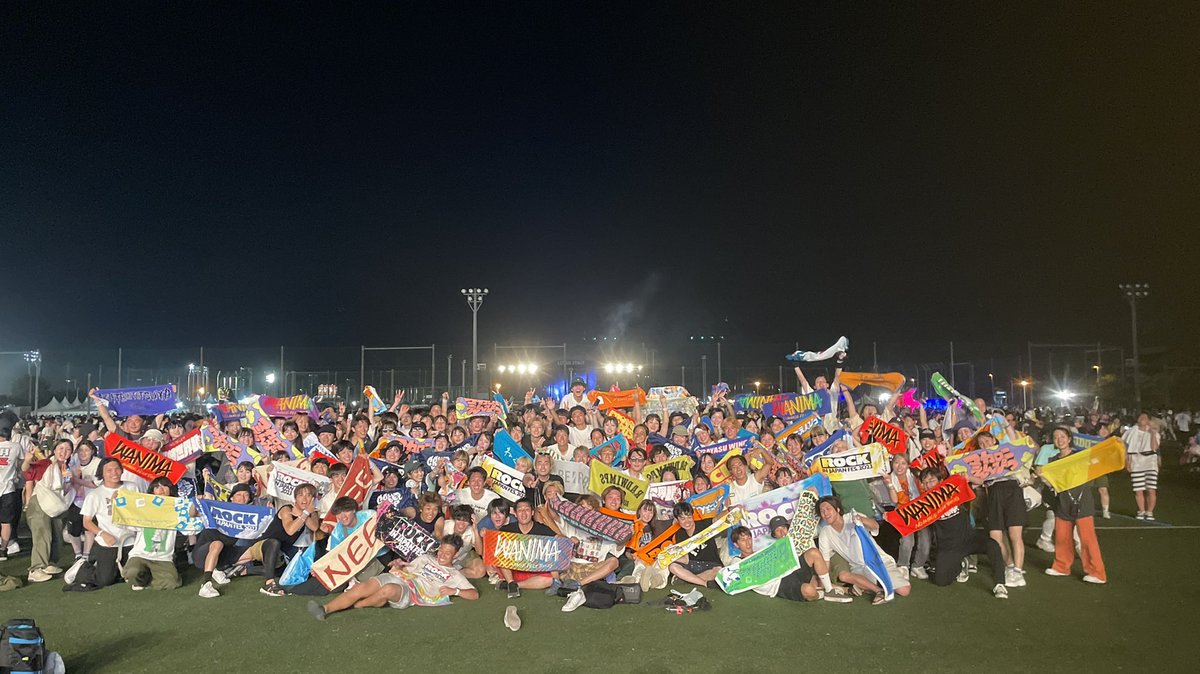 shota4soccer's tweet photo. なんか増えてここまでなりました！笑
超楽しかったです！
また遊んでください！！
次はラブシャ！
#ロッキン #DJ和 #集合写真 #3日目 https://t.co/xaMlVQjqr6