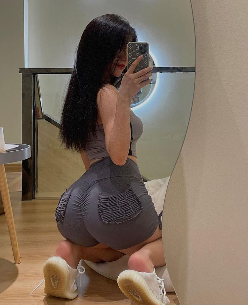 비밀영상 무작위로 보내드릴게요단 리트 하트 댓글하시는 분들만#일탈 #오프 #맘눌뎀 #섹트