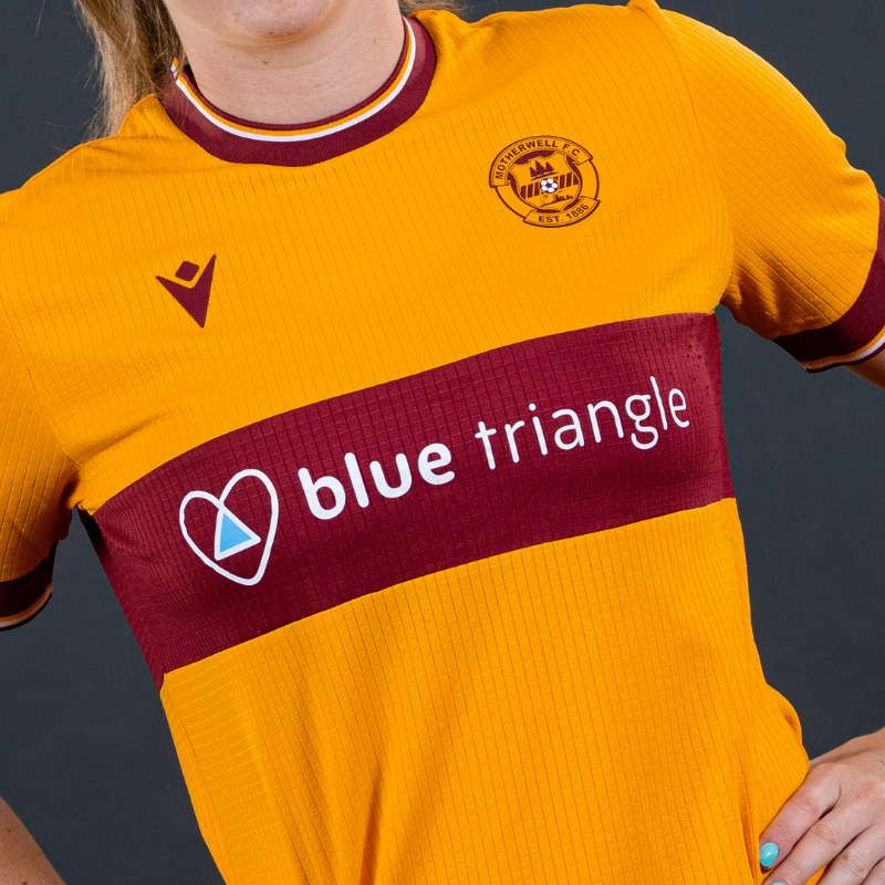 MotherwellWomen's tweet photo. Remaining front and centre 📸

Blue Triangle will continue as our front-of-shirt sponsor until the end of the 2023/24 campaign.

@bluetriangleHA