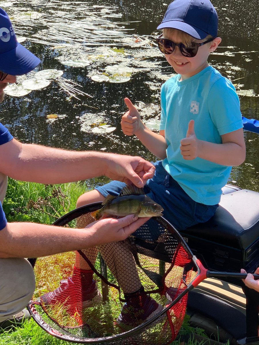 This week we’ve welcomed over 90 people to our Blackburn canalside spaces in Audley and Mill Hill! We’ve made bug hotels at our gardening club, canoed from Canalside, eaten delicious Korean pancakes and caught fish! Keep up to date with our activity at superslowway.org.uk/events/