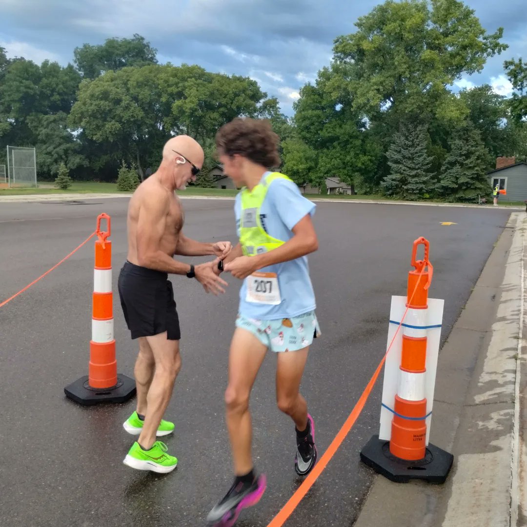 BClub79346's tweet photo. Short runs on our a.m. run. Already on runner 4 #ragnar #ragnarrelaymn https://t.co/cYT7u2ym19