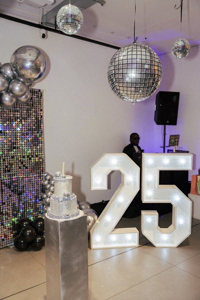 Especial Events tweet media