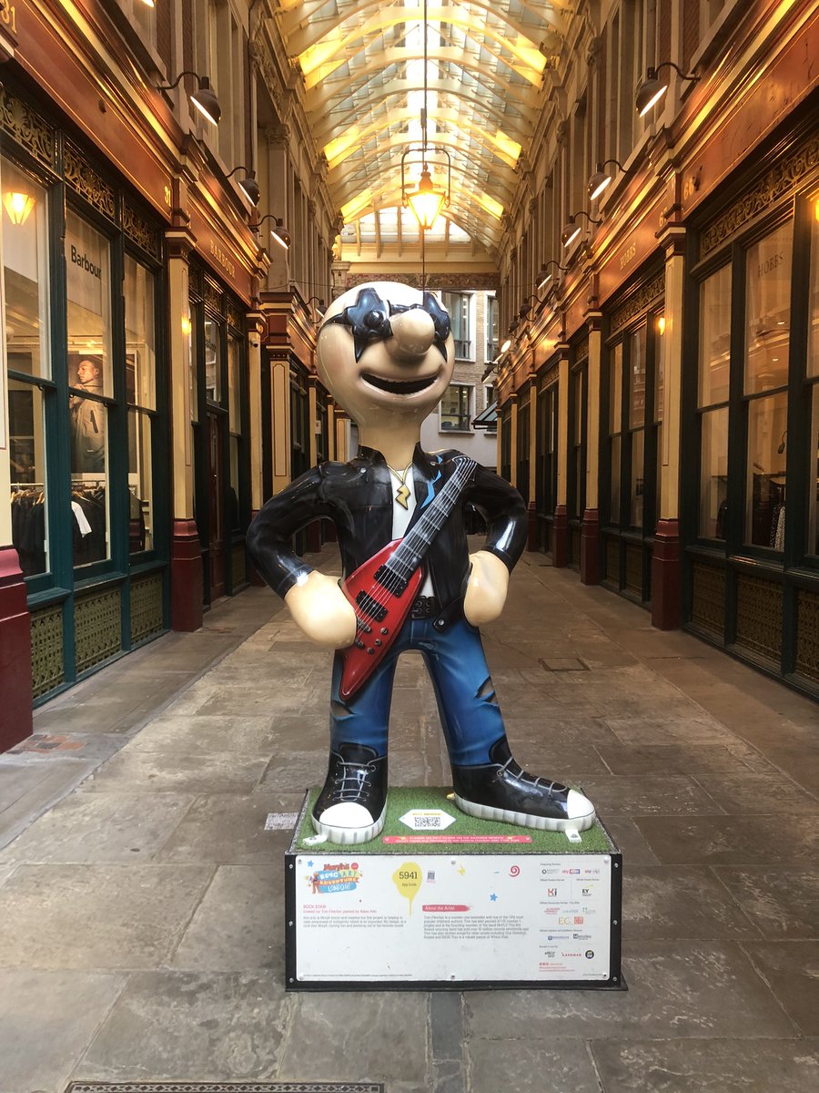 My favourite of the #MorphsAdventureLondon so far, this one in Leadenhall Market.