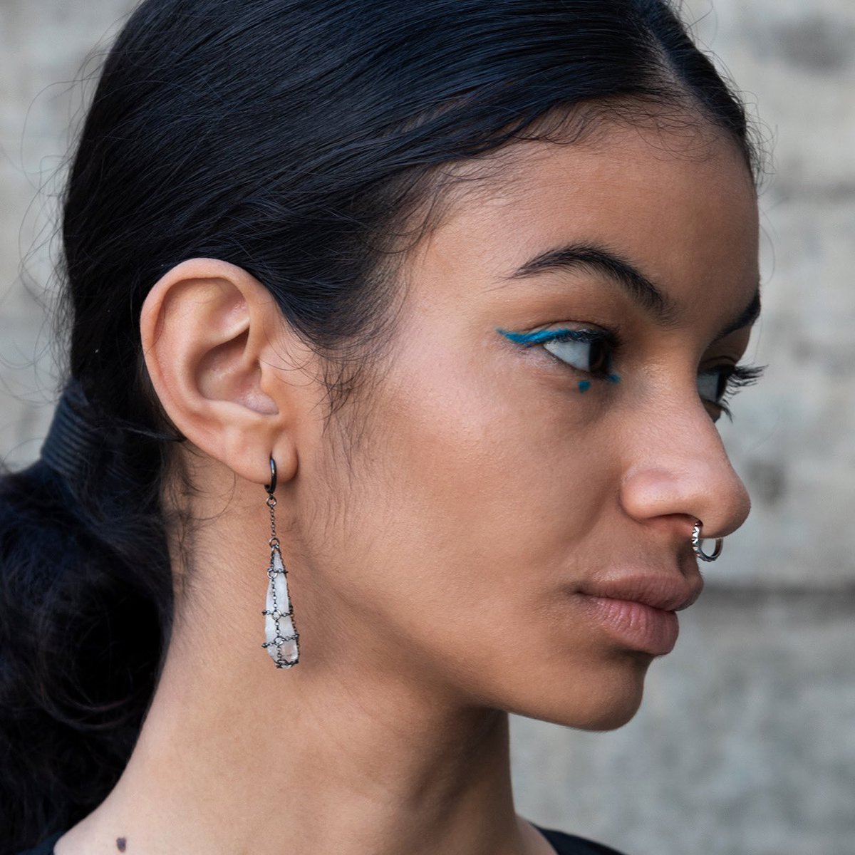 mhartdesigns's tweet photo. Step away from the traditional matched pair and discover the allure of handcrafted single earrings! These stunning pieces are meticulously created with love and care, offering a refreshing departure from ordinary jewelry.

#earring #style #uniquestyle #fashionstyle https://t.co/byaTN7nDn9