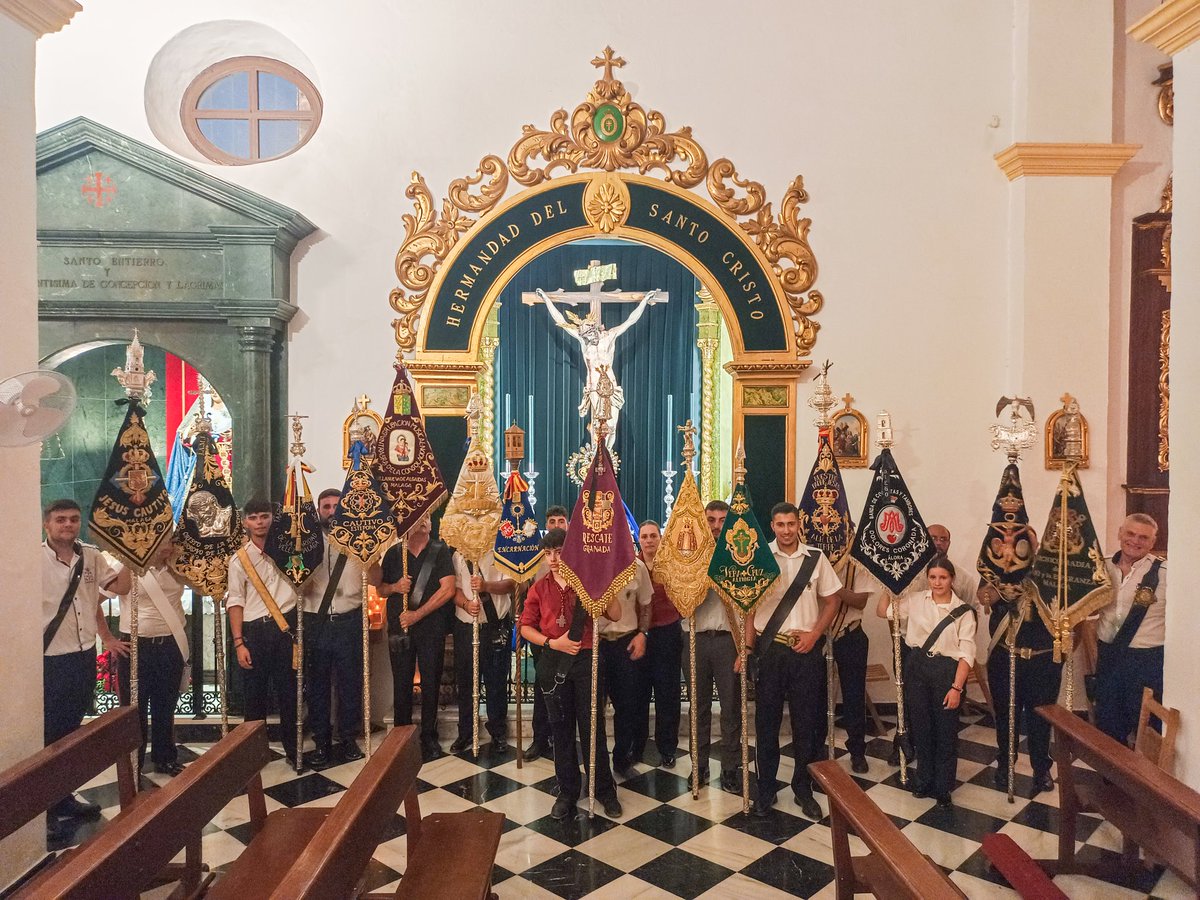 BctEncarnacion's tweet photo. Hoy hemos nuestros músicos, con los amigos de @BCT_veracruz en la salida de sus puertas abiertas celebradas hoy, #40deveracruz 💚

Desde estas líneas agradecemos el trato recibido y el rato que hemos compartido, los más de 250 músicos de distintas formaciones en la tarde de hoy. https://t.co/nDnJk0ped9