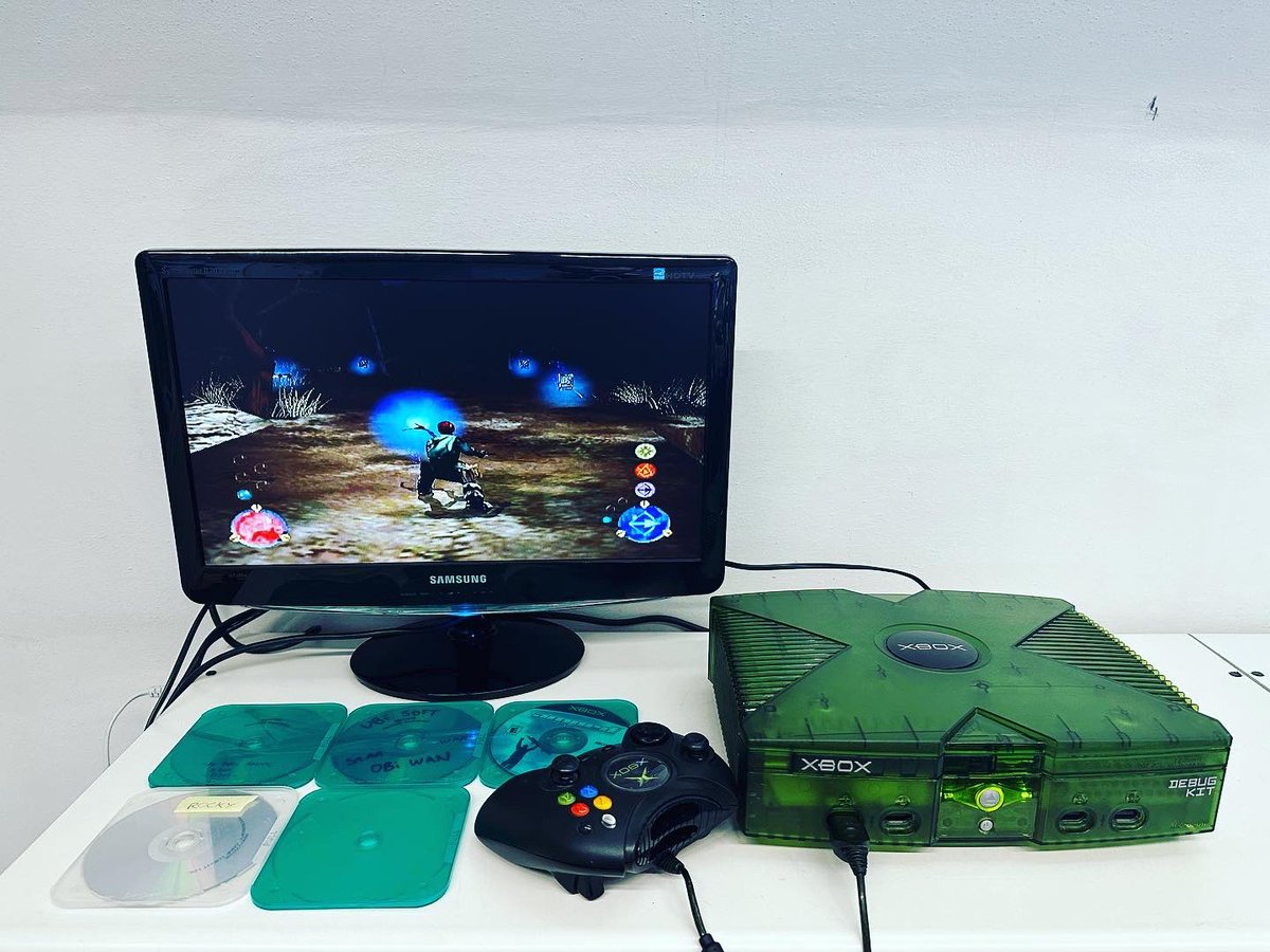 ElektroShock97's tweet photo. My new xbox Debug Kit, perfectly working and in good condition.

#xbox #xboxclassic #classicxbox #xboxoriginal #originalxbox #xboxone #xboxonex #xbox360 #xboxseriesx #xboxseriess #microsoft #retrogamer #retrogames #retroconsole #gamingroom #gamingarea https://t.co/qsmkaXgeZe