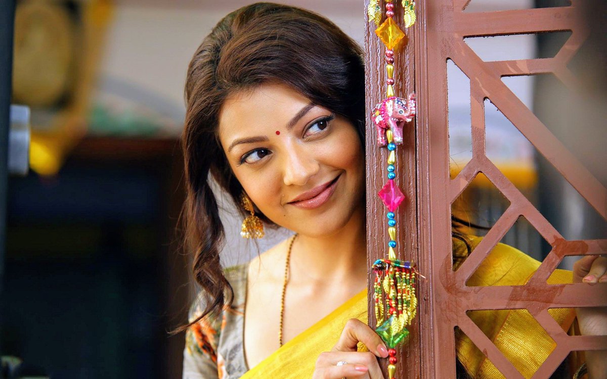 Ayesha_kajalfan's tweet photo. Radhaaaa 😍😍❤️🤌🏻

#6YearsOfNRNM
@MsKajalAggarwal #KajalAggarwal https://t.co/3mrG23Zj74