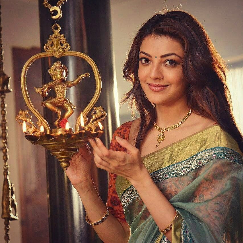 Ayesha_kajalfan's tweet photo. Radhaaaa 😍😍❤️🤌🏻

#6YearsOfNRNM
@MsKajalAggarwal #KajalAggarwal https://t.co/3mrG23Zj74